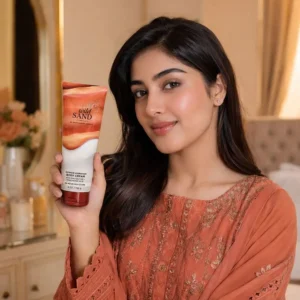Wild Sand Body Cream with female model